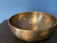 Neue Klangschale - Fußschale 8,7 kg